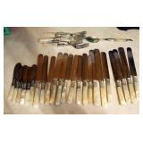 1837 A.S. Co World Brand 16 Flatware, 33 Piece Set