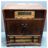 Philco Radio Cabinet, Model 50-1721, 34.25" x 30" x 16.5", With Flip Out Turn Table