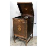 Victor Talking Machine Co Victrola Model VV4-3, Turntable Spins