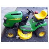 John Deere L100 5-Speed Lawnmower, 42" Cut, Non-Operating