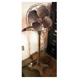Antique Arctic Aire Wire Caged Floor Fan, Fan Blades 18" Round