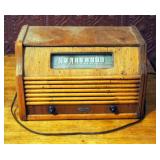 Vintage Air King Tube Radio