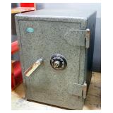 Herring-Hall-Marvin Safe Co Safe, Combination Known, No Key For Inner Compartment