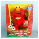 Tickle Me Elmo Surprise, In Box