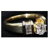 14k Gold Ring With Clear Stones, Size 6-3/4, Approx 7.39 g Total Weight