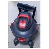 Shop-Vac 6-Gallon Portable Wet / Dry Vacuum, Powers On, Includes Filter And Manual
