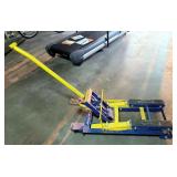 Good Year Racing Motorcycle/ATV Jack, 1,500 Pound Capacity