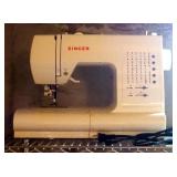 Singer Model 7462, With Manual, Foot Pedal Controls