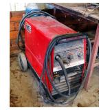 Lincoln Electric Wire-Matic 225 Welder, Includes Tank And Cables