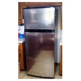 Whirlpool Two Door Refrigerator/Freezer, Model W8RXNGMWS02, 18cu ft, 68" x 28" x 31.5"