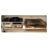 Vintage Marantz Turntable Model TT2000 And Pioneer Stereo Cassette Tape Deck Model CT-F750