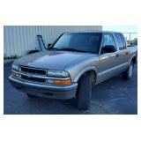 2002 Chevrolet S10 Pickup Truck, 214,694 Miles, V6, 4.3L, VIN # 1GCDT13W32K112474