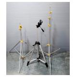 Dynex Camera Tripod DX-NW080, And Lowel Tripods Qty 2
