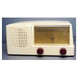 General Electric Radio Model 24, Powers On