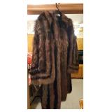 intage Wool Dress Coats One With Fur Collar, Fur Coats