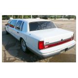 1993 Lincoln Town Car Passenger Car, DaBryan Coach Signature Series, 4- Door Sedan, VIN # 1LNLM82w5p
