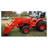 2013 Kubota L3800HST 4WD Hyrdostat Diesel Power Compact Utility Tractor With LA524FL 5 Foot Hydrauli