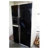 Kenmore 27 French Door Refrigerator Freezer With Water And Ice In Door, 68.75" x 36.75" x 32", Plugg