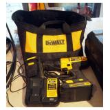 Dewalt 20 Volt Cordless 1/2" Drill With Charger, Batteries And Charring Case