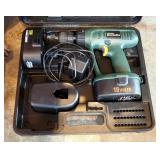 Black And Decker Quantum Pro 18 Volt Cordless Drill With Batteries, Charger And Carrying Case