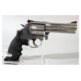 Smith & Wesson 686-6 .357 MAG 6-Shot Revolver SN# DCM7175