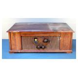 Antique ElectricTube Radio, 11" x 30" x 15"