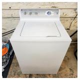 General Electric King Size Capacity Washing Machine, 42" x 26.5" x 25.5", Powers On