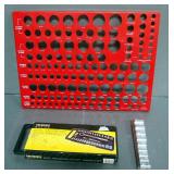 Pro Source 40-Piece SAE/Metric Socket Wrench Set In Hard Case, 9-Piece Socket Set On Metal Holder (R