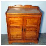 Maple 2 Door Side Bar, 35.5" x 29.5" x 17.5"