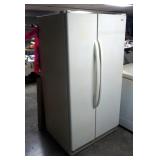 Kenmore Side By Side Refrigerator/ Freezer Model # 106.44564600, 70" x 36" x 30"