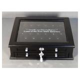 Danbury Mint Platinum And Gold Highlighted Land Of the Free State Quarters Wood Storage Chest, 3.25"