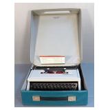 Olivette Underwood Portable Type Writer Model Lettera 31 Includes Carrying Case