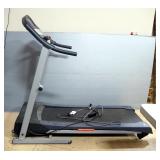 Weslo Cadence G 5.9 Treadmill, Powers On