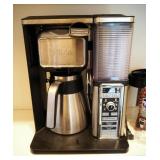 Ninja Carafe Coffee Bar Programmable System, With Single Serve, Carafe, Over Ice, And More Capabilit
