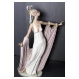 LLadro "Grand Dame" Figure #1568, 13.5" Tall
