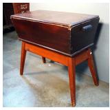 Primitive Dough Box With Lid, 27" x 31" x 15"