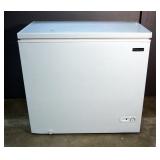 Magic Chef Mini Chest Freezer, Model # HMCF7W4, 33" x 35.5" x 22"