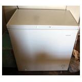 Frigidaire Chest Freezer Model, FFCS0722AW, Powers On