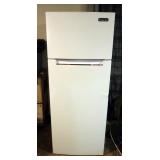 Magic Chef Apartment Sized Refrigerator, 55" x 22" x 22", 