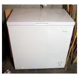 Frigidaire Chest Freezer, Model FFCS0722AW, Powers On