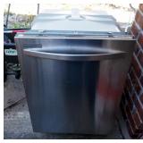Kenmore Automatic Dishwasher, Model # 665.12093K210, 34" x 24" x 26"