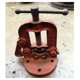 Dunlap Pipe Vice, Model # 1-H, 2.5" To 8" Capacity