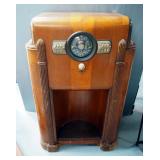 Antique Floor Console Zenith Standard Broadcast Shortwave 1 And Shortwave 2 Tube Radio, Model 1005, 