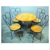 Soda Table With Twisted Wire Legs, 29.5" High x 30" Diameter, And 4 Matching Chairs
