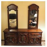 Thomasville 9 Drawer Dresser WIth Double Mirrors, 82" x 76.5" x 20"