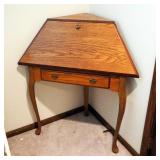 Oak Rosalco Corner Desk With Hinged Front, Single Drawer, And Cabriole Legs, Model 8082, 40.5" x 35"