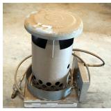 L.B. White Workman 100 Plus Propane Heater, No Tank, Includes Regulator, 20" x 14" x 13"
