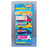 Hot Wheels Die Cast Collectibles Haulers Gift Pack