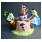 Ceramic Teapots Including Wizard Of Oz And Halloween