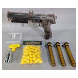 ER2 Paintball Air Pistol, With Co2 Cartridges And Paintballs
